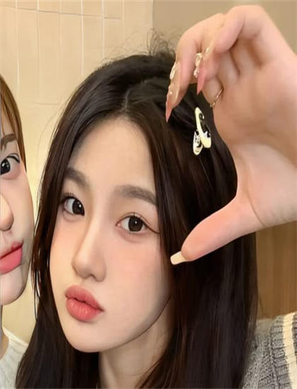 《哪里有彩虹告诉我》的技术突破：美术设计实现开创性的技术应用 影响未来电影的发展方向