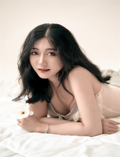 文化研究：《四月女友》如何展现时代精神与艺术表达的互动 认识文化多样性的价值